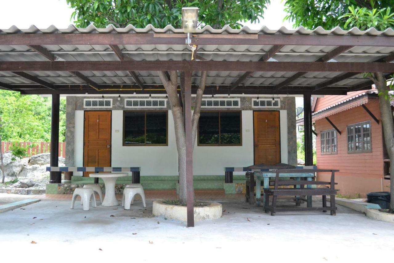 Benjaporn Bungalow Ko Si Chang Zewnętrze zdjęcie